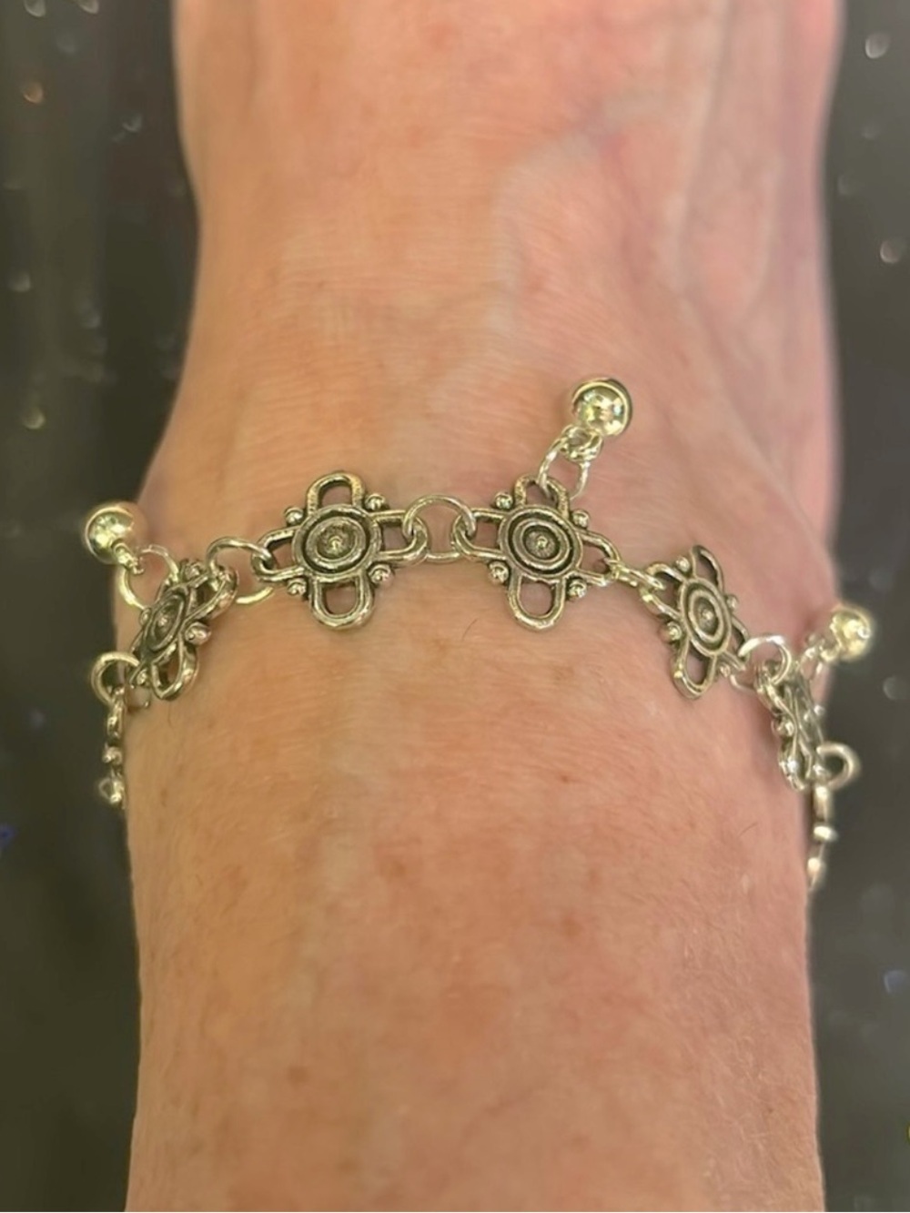 Silver Flower Link Anklet with Dangling Beads